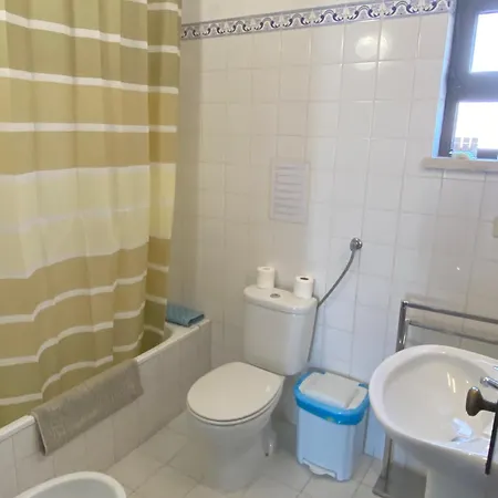 Apartamento Olhos De Agua, 1 Quarto Olhos de Agua  Exterior photo