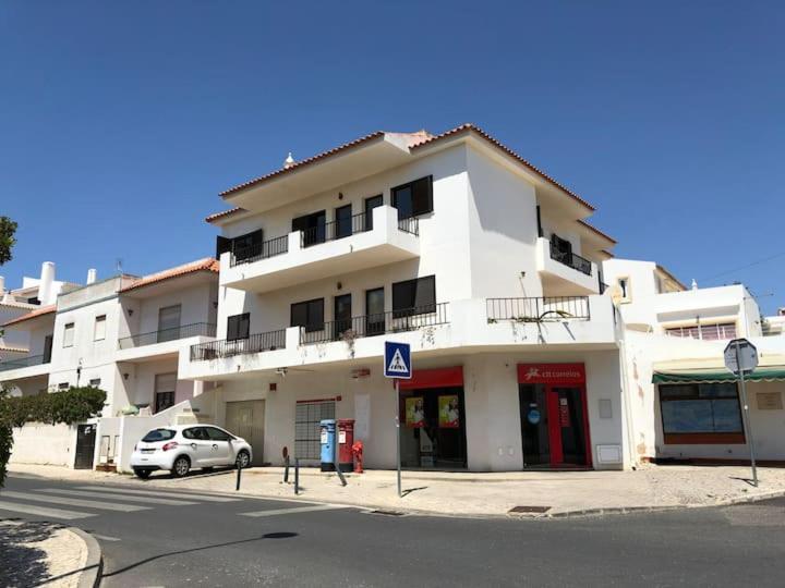 Olhos De Agua, 1 Apartment *