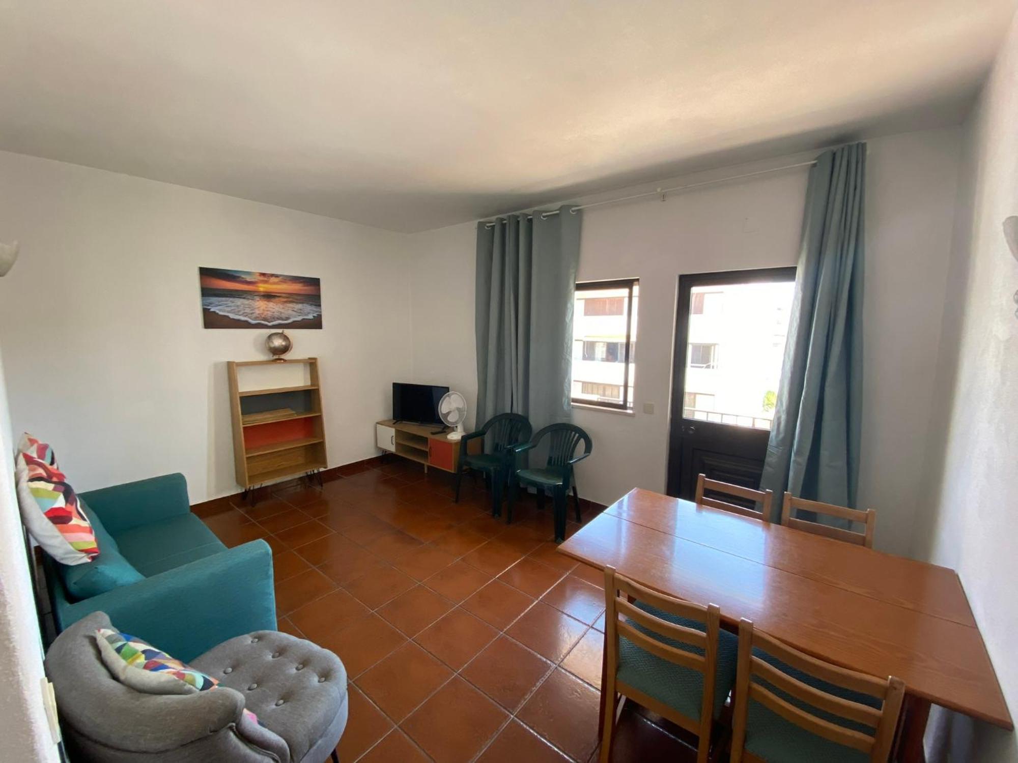Olhos De Agua, 1 Apartment *